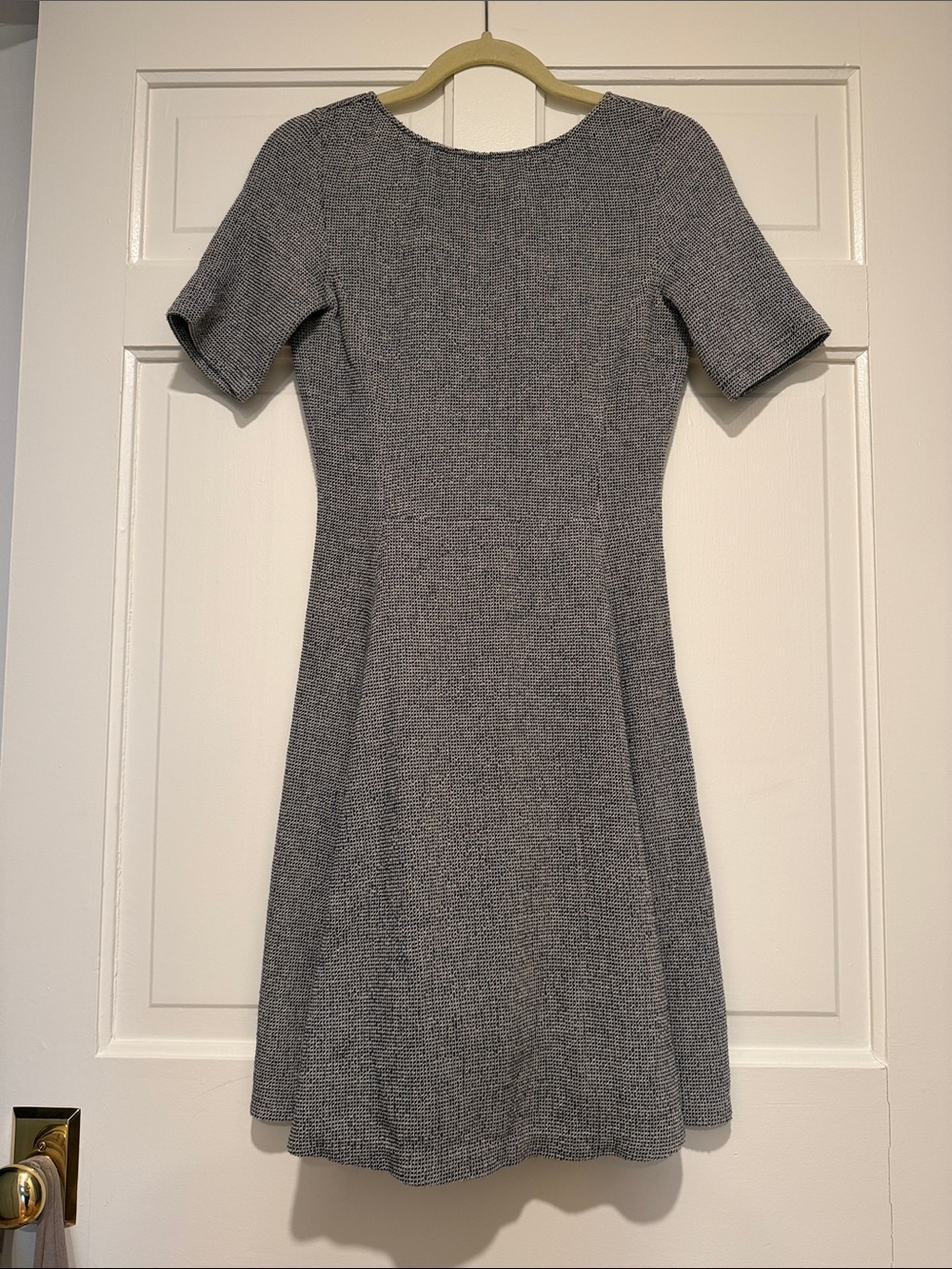 Theory Gray Short-Sleeve Knit Fit-and-Flare Dress